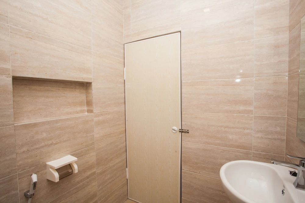 Sentosa Jaya Guest House by OYO Rooms