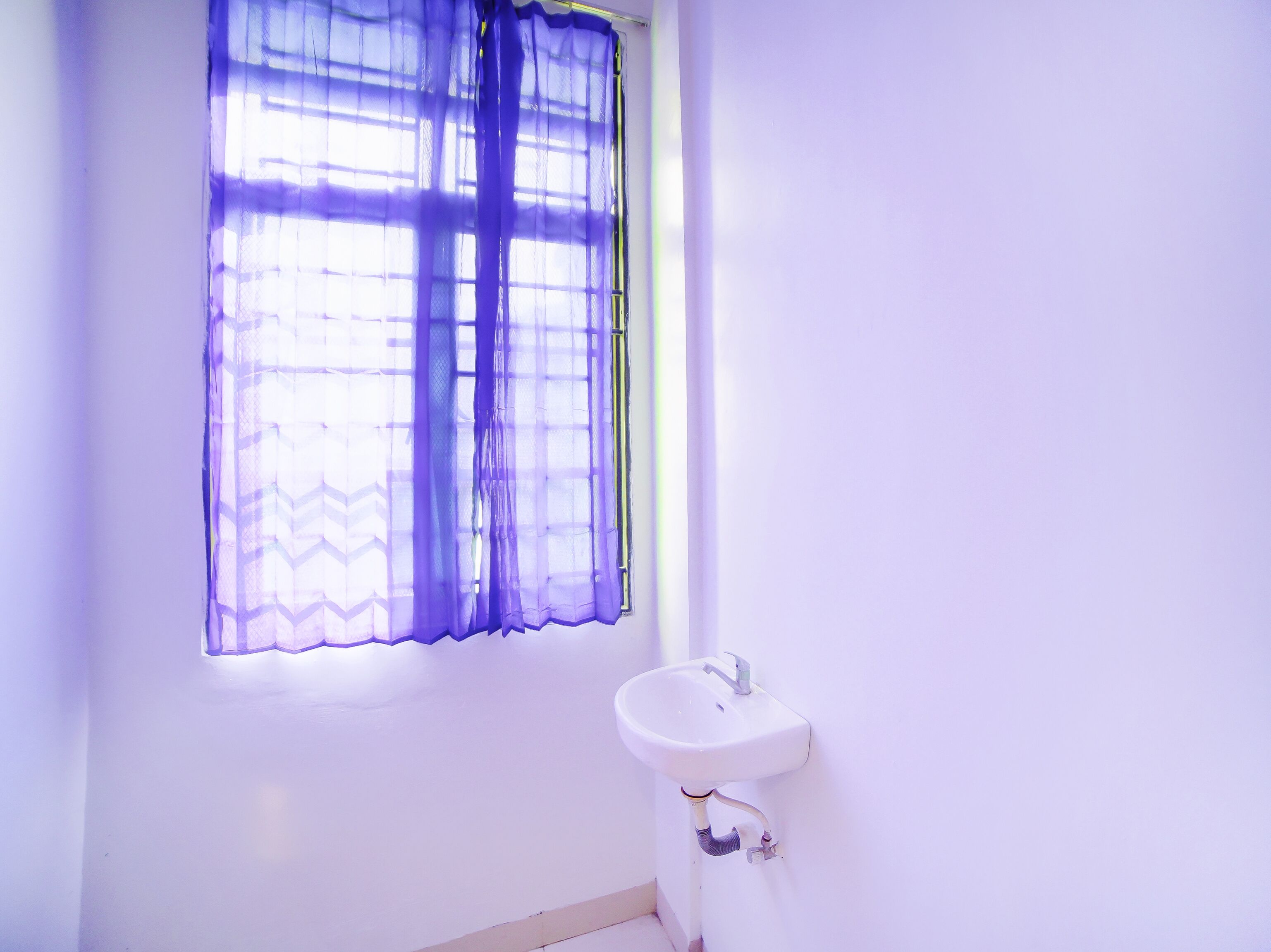 Sg Premium Guest House By Oyo Rooms