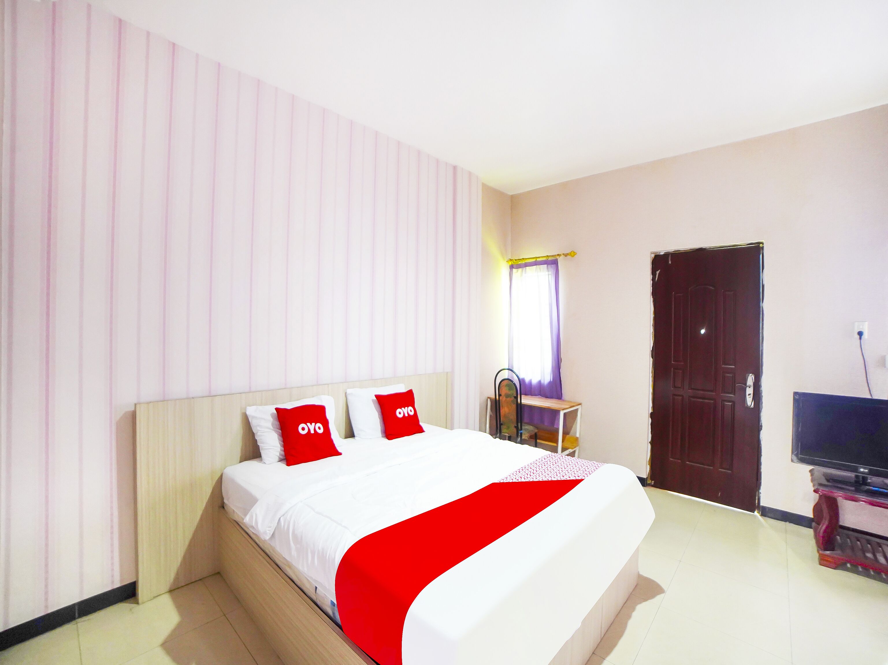 Sg Premium Guest House By Oyo Rooms