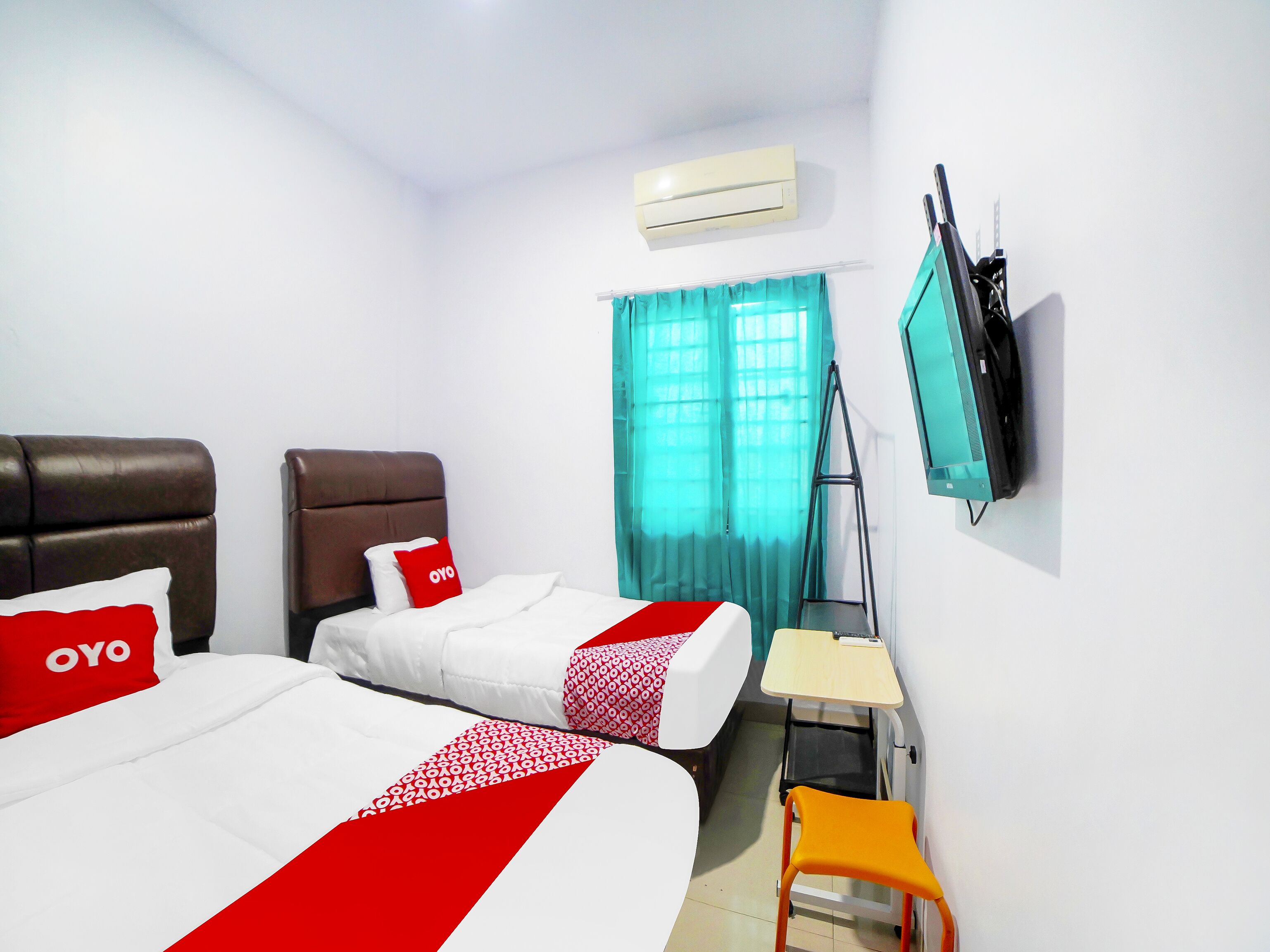 Sg Premium Guest House By Oyo Rooms