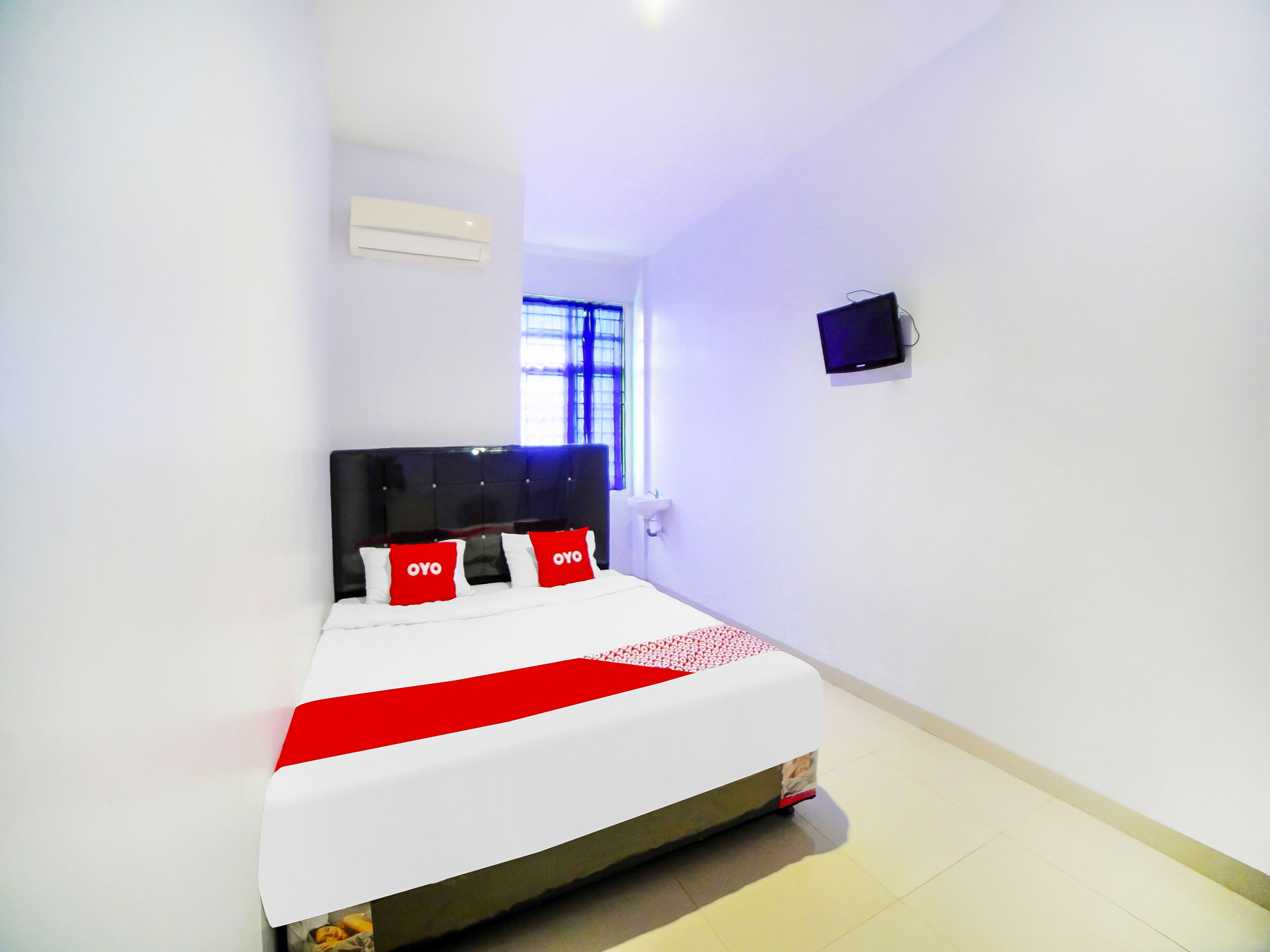 Sg Premium Guest House By Oyo Rooms