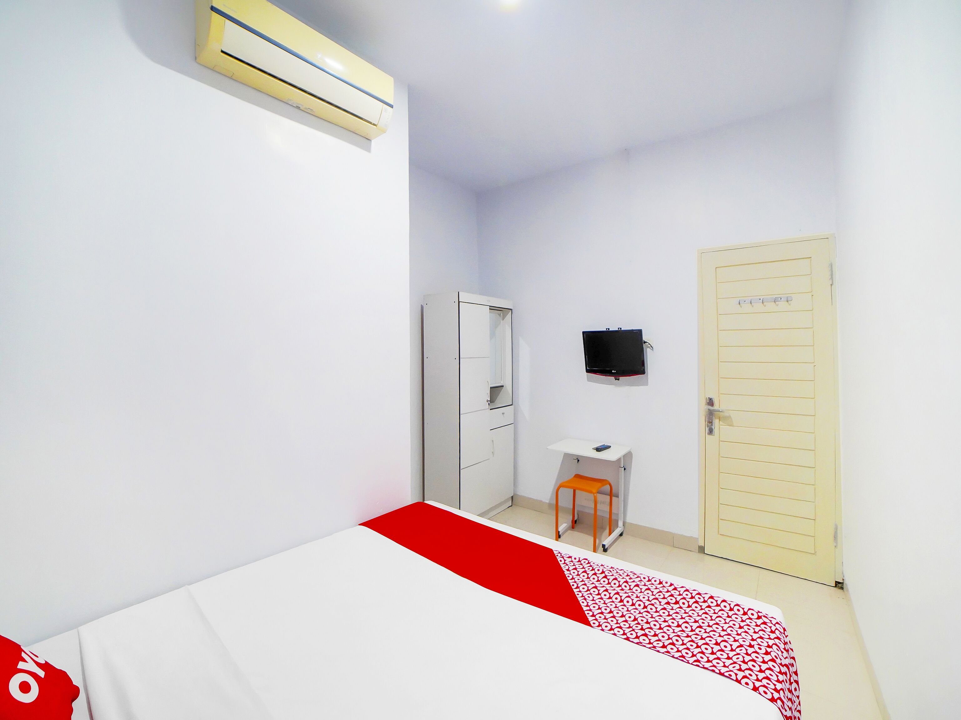 Sg Premium Guest House By Oyo Rooms