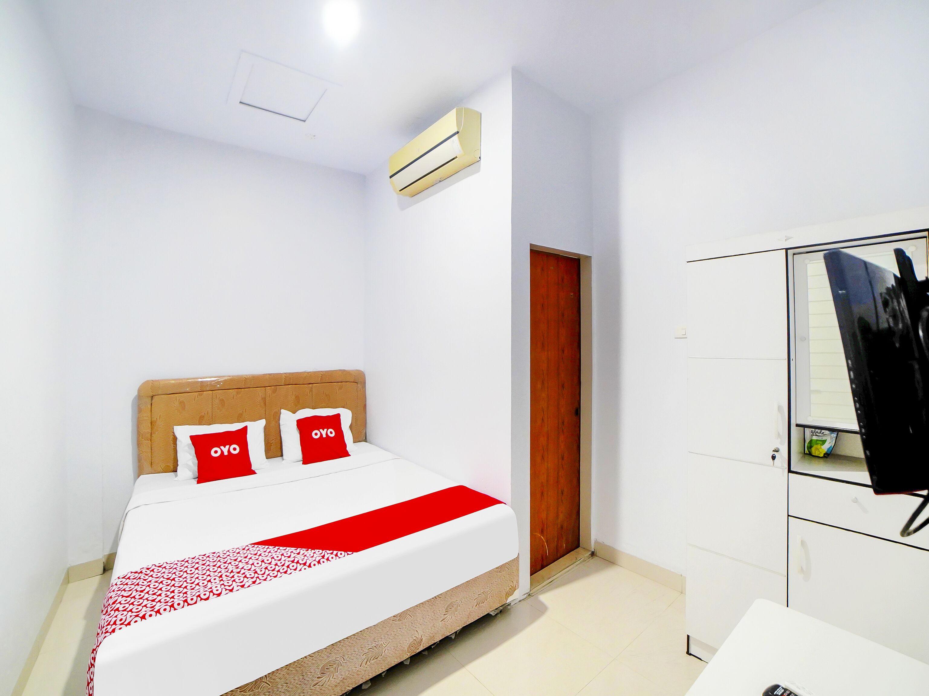 Sg Premium Guest House By Oyo Rooms