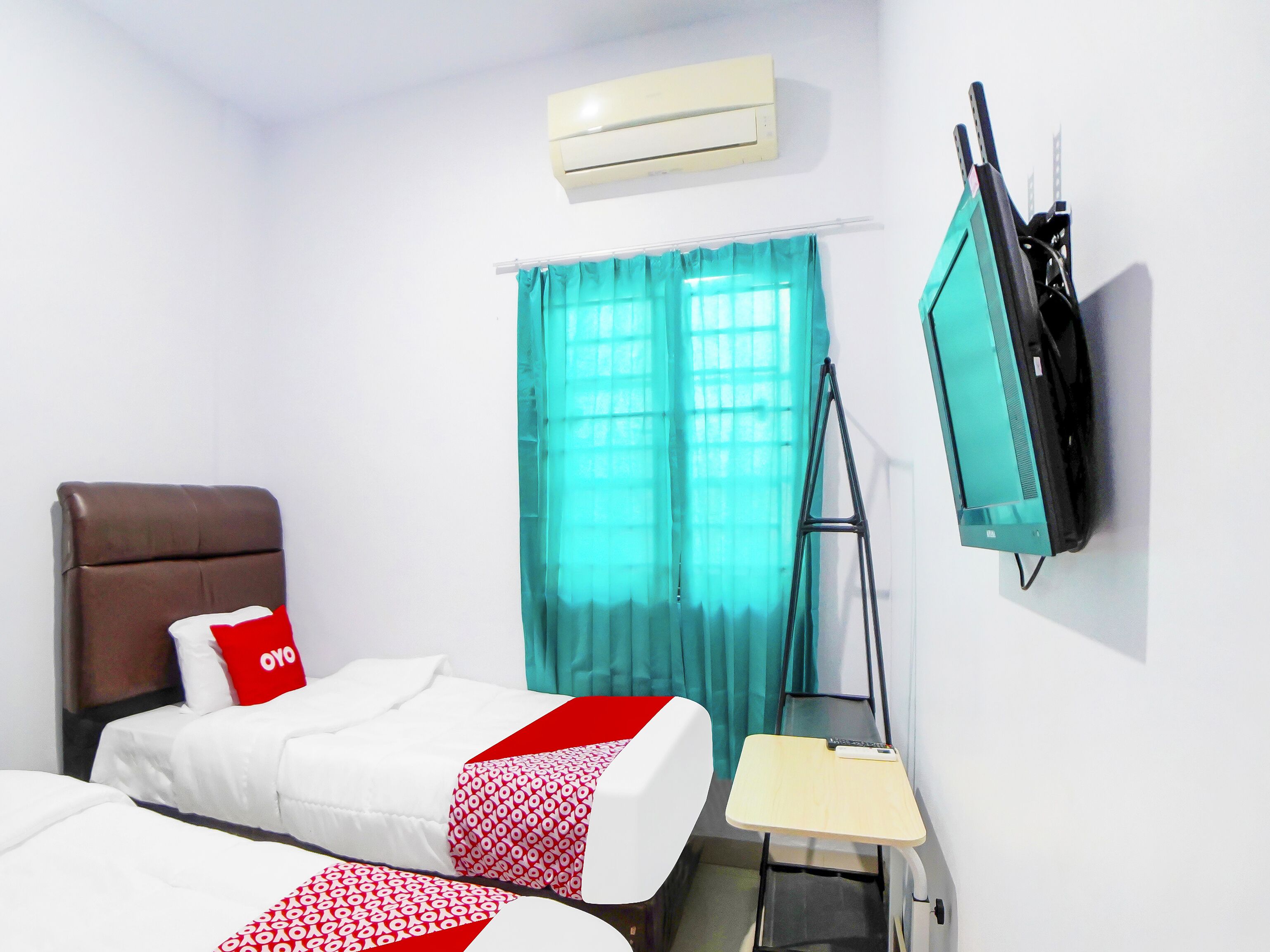 Sg Premium Guest House By Oyo Rooms