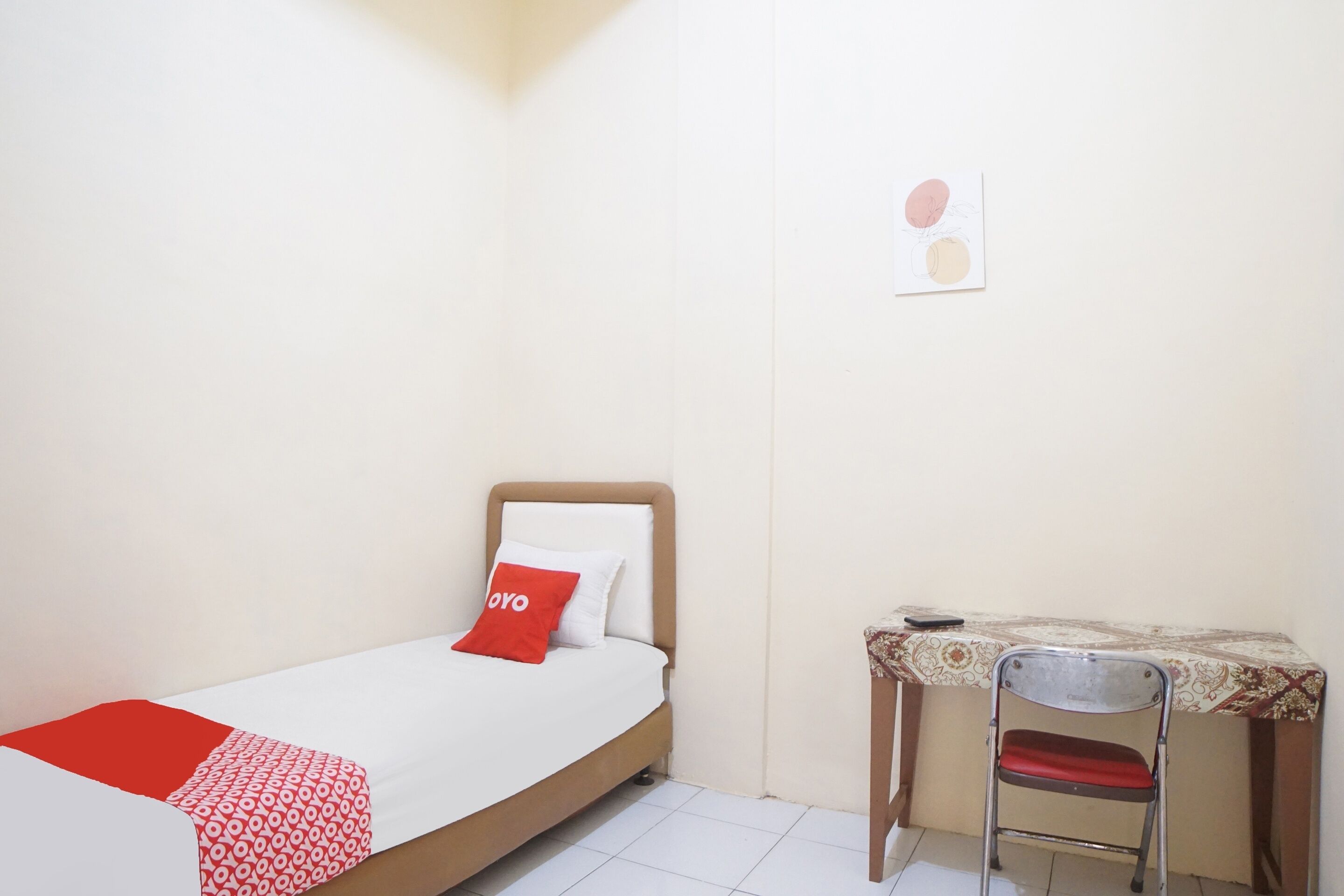Spot On 91977 Kost Ketapang Syariah
