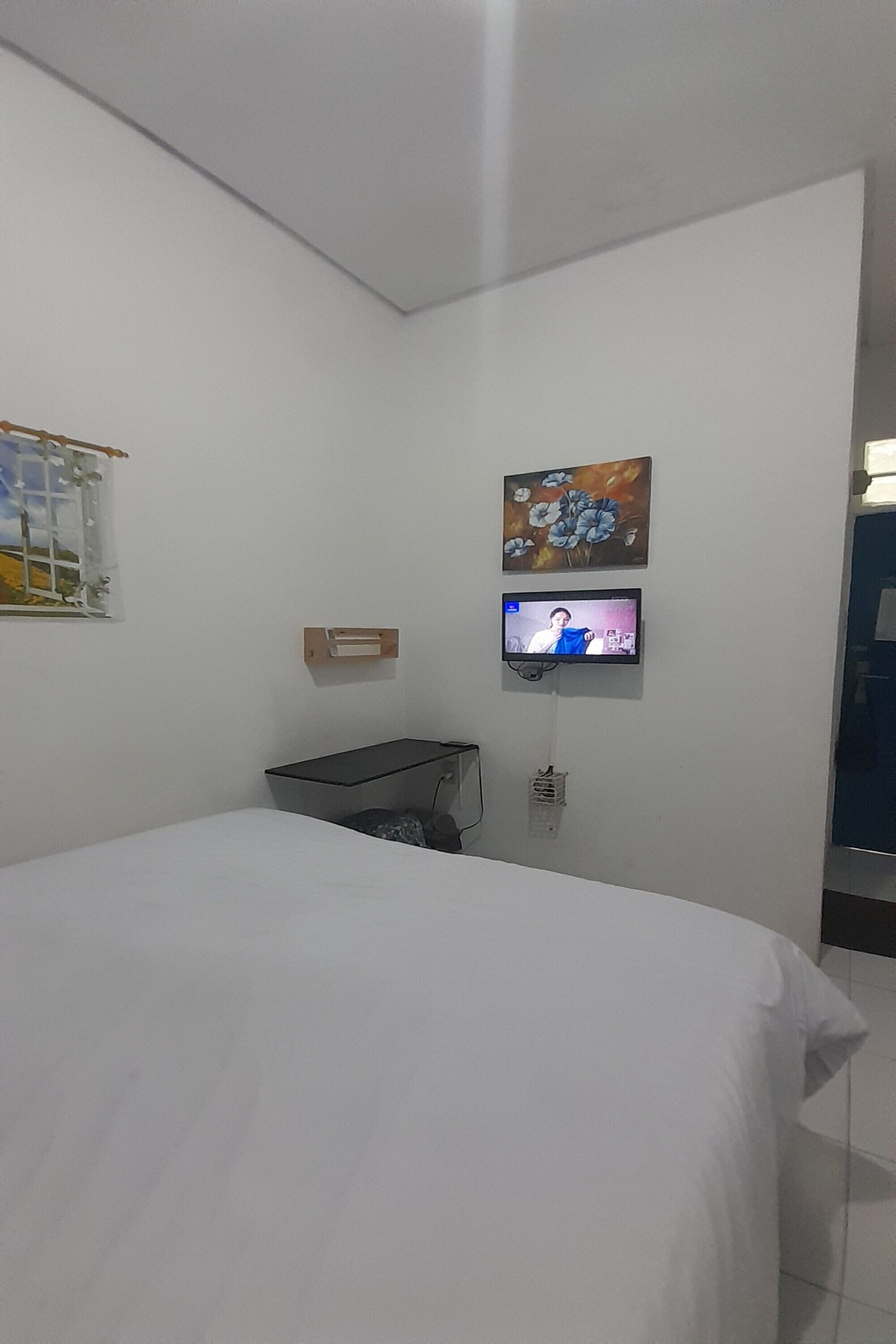 Spot On 93102 Tamara Homestay Syariah