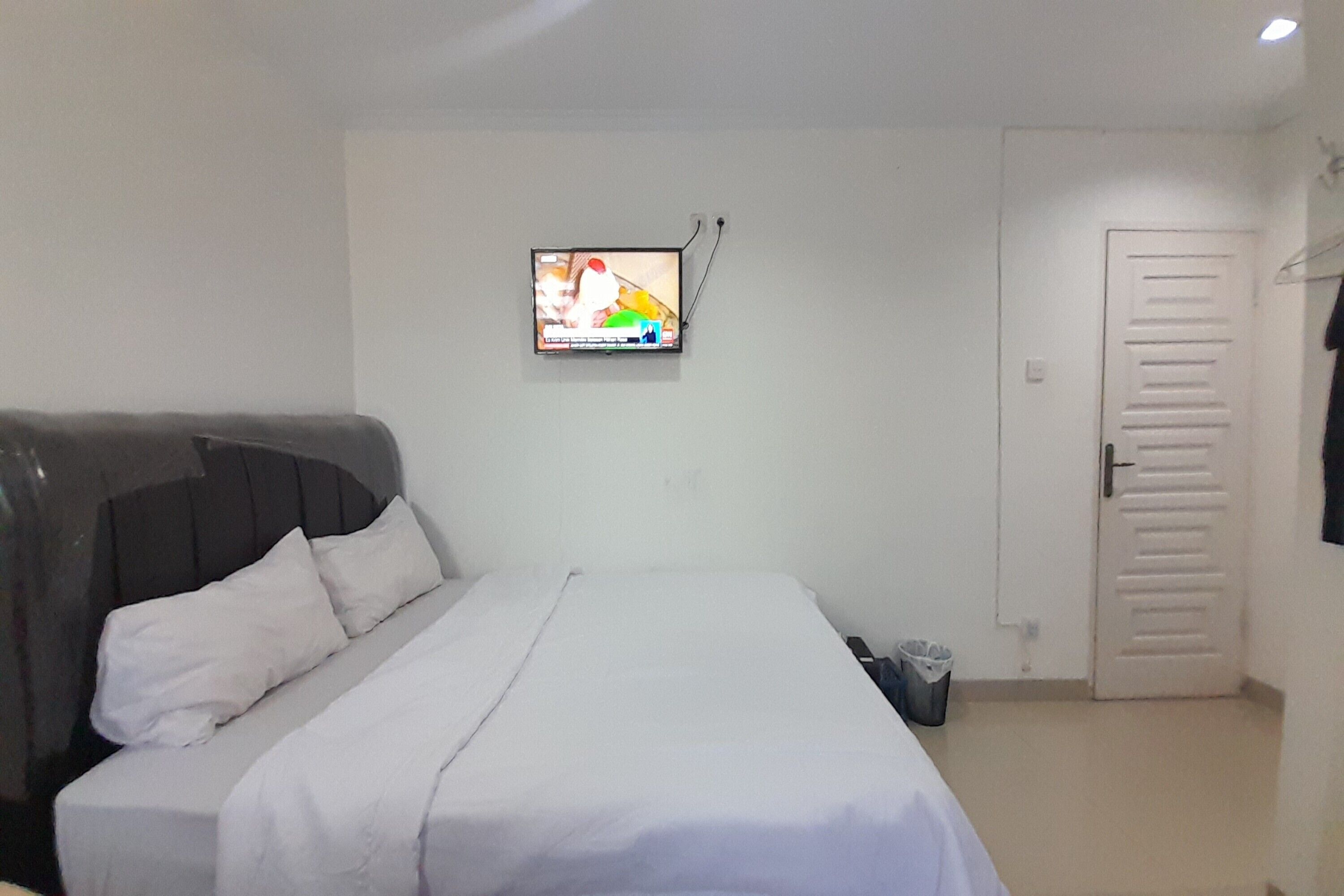 Spot On 93102 Tamara Homestay Syariah
