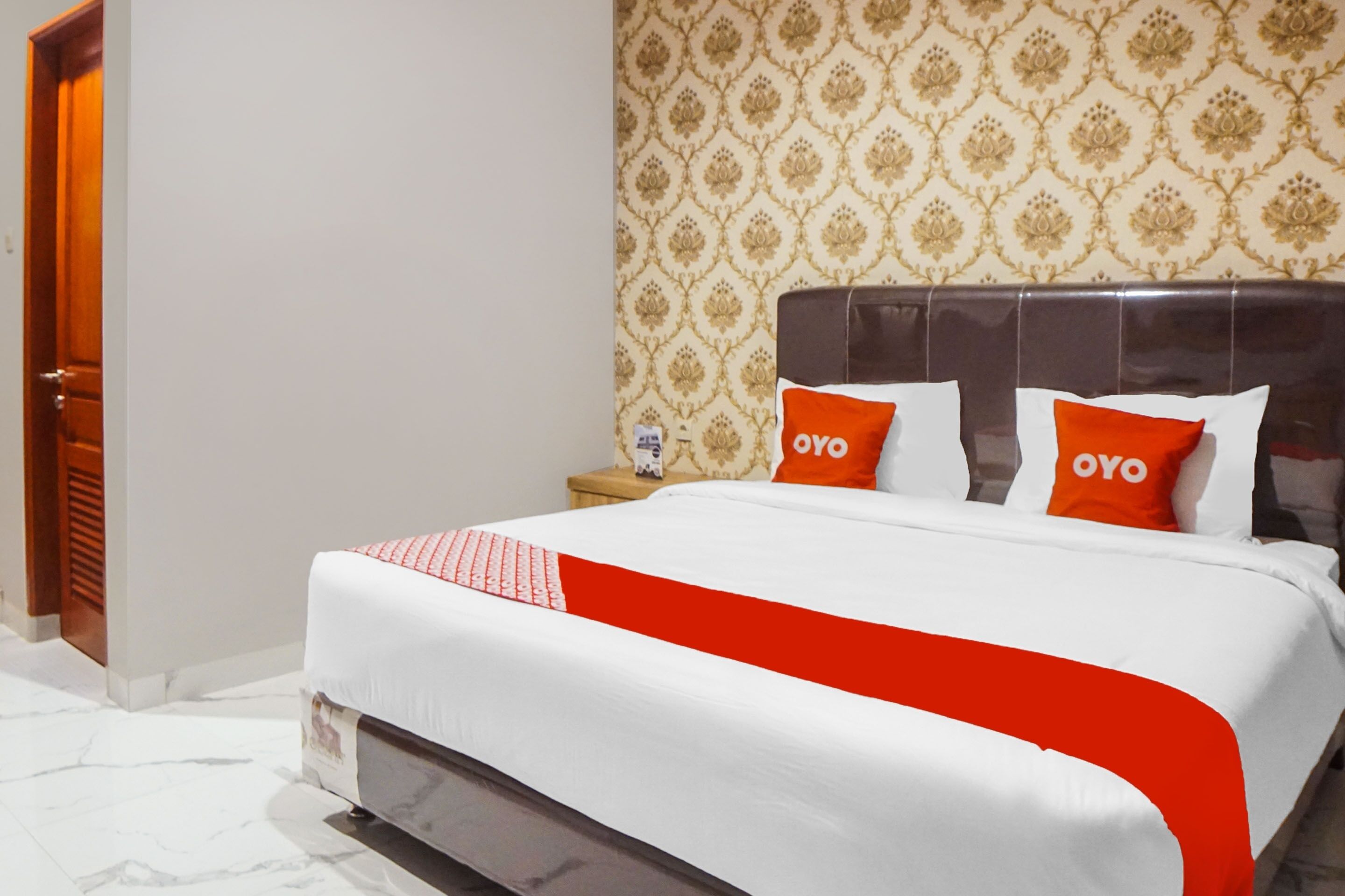 Super Oyo Capital O Papakoel Hotel & Cafe