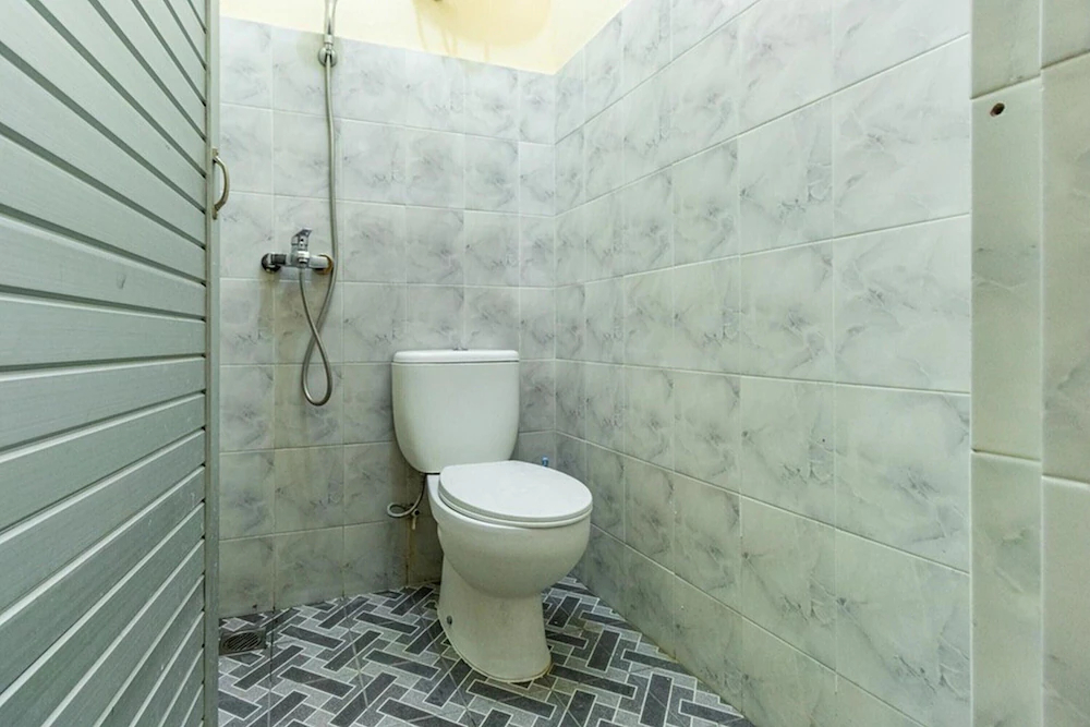 Surya Swalayan by RedDoorz