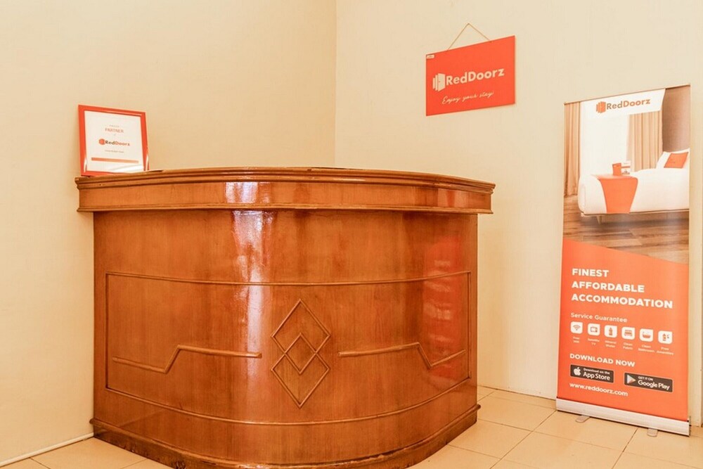 Surya Swalayan by RedDoorz