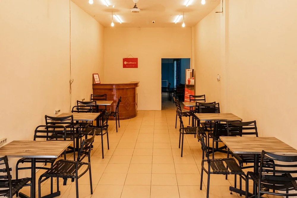 Surya Swalayan by RedDoorz