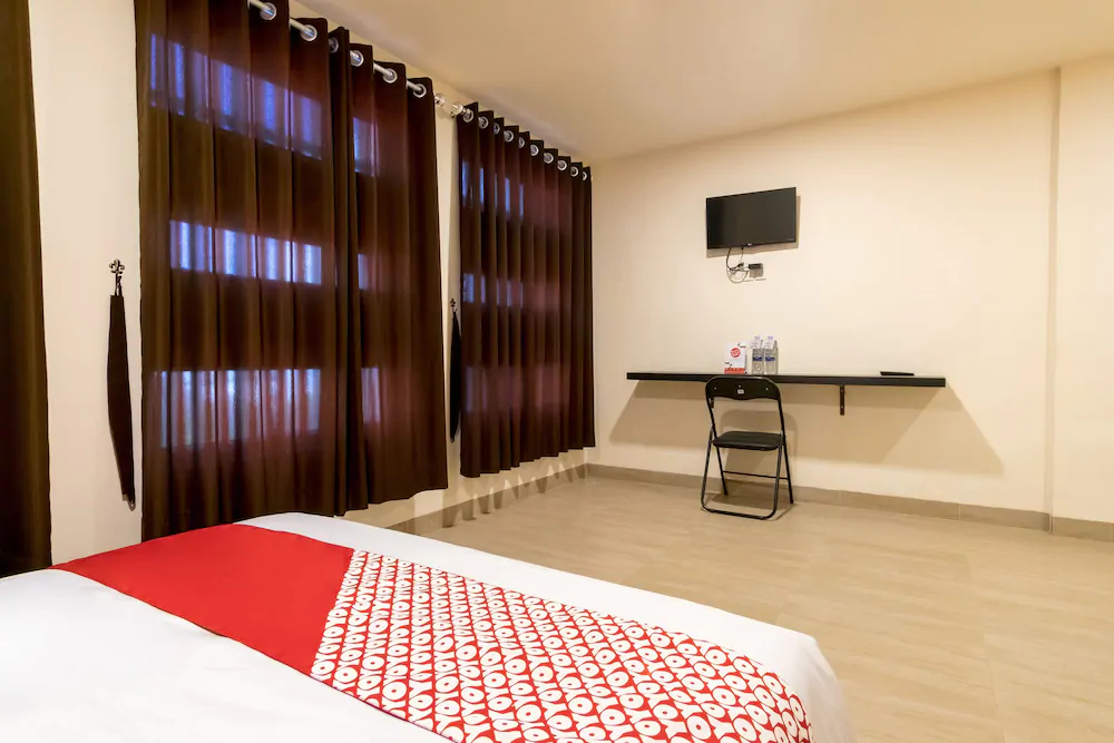 Sutomo Guest House by OYO Rooms