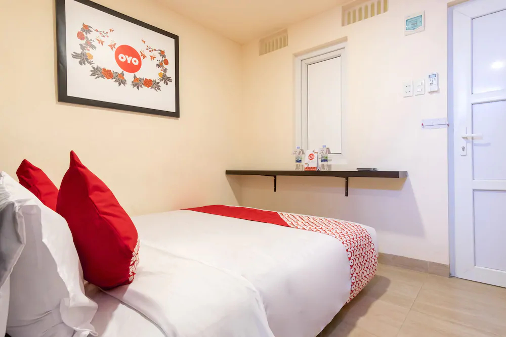 Sutomo Guest House by OYO Rooms