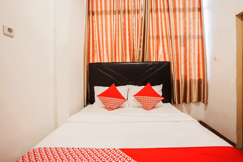 Sutomo Inn by OYO Rooms