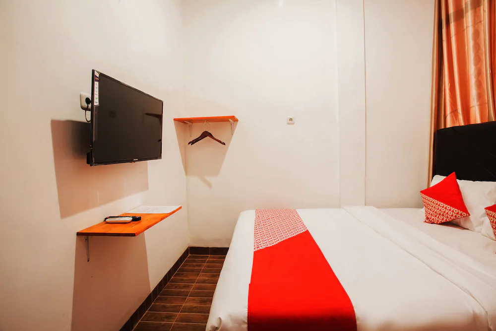 Sutomo Inn by OYO Rooms