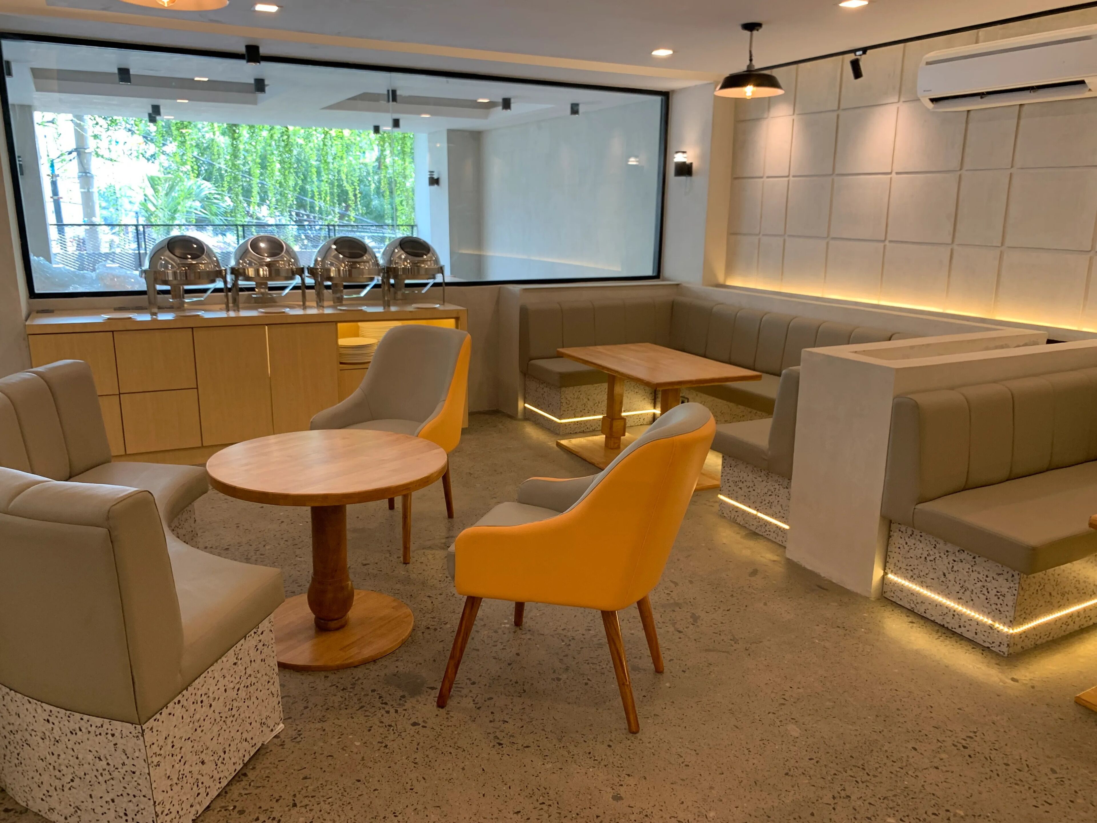 TravelBiz Hotel