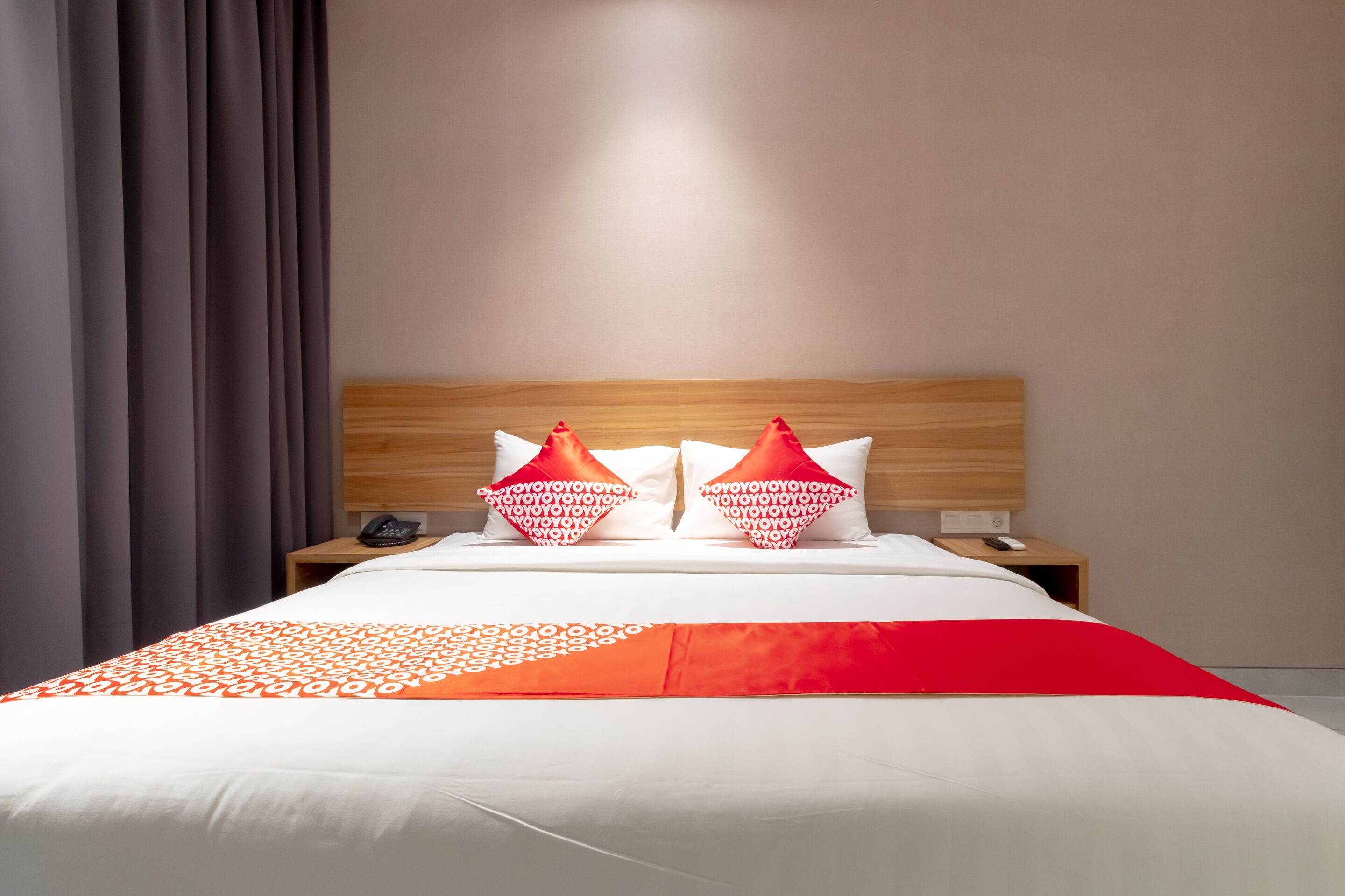 Travel Hub Hotel by OYO Rooms