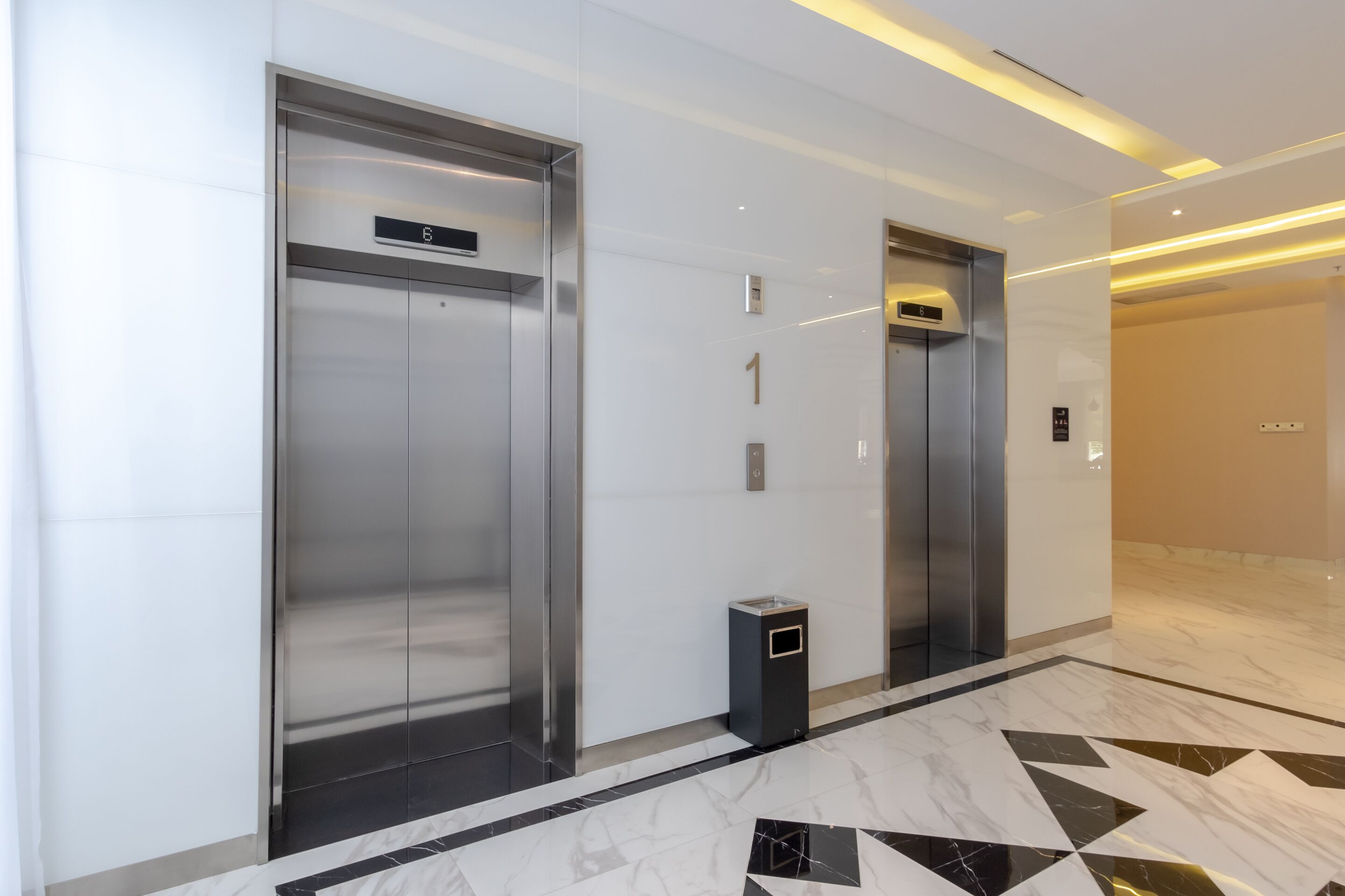 Travel Hub Hotel by OYO Rooms