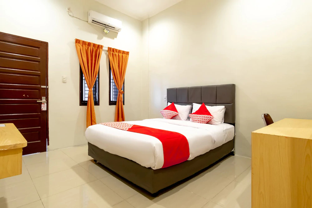 Vandolia Guest House by Reddoors