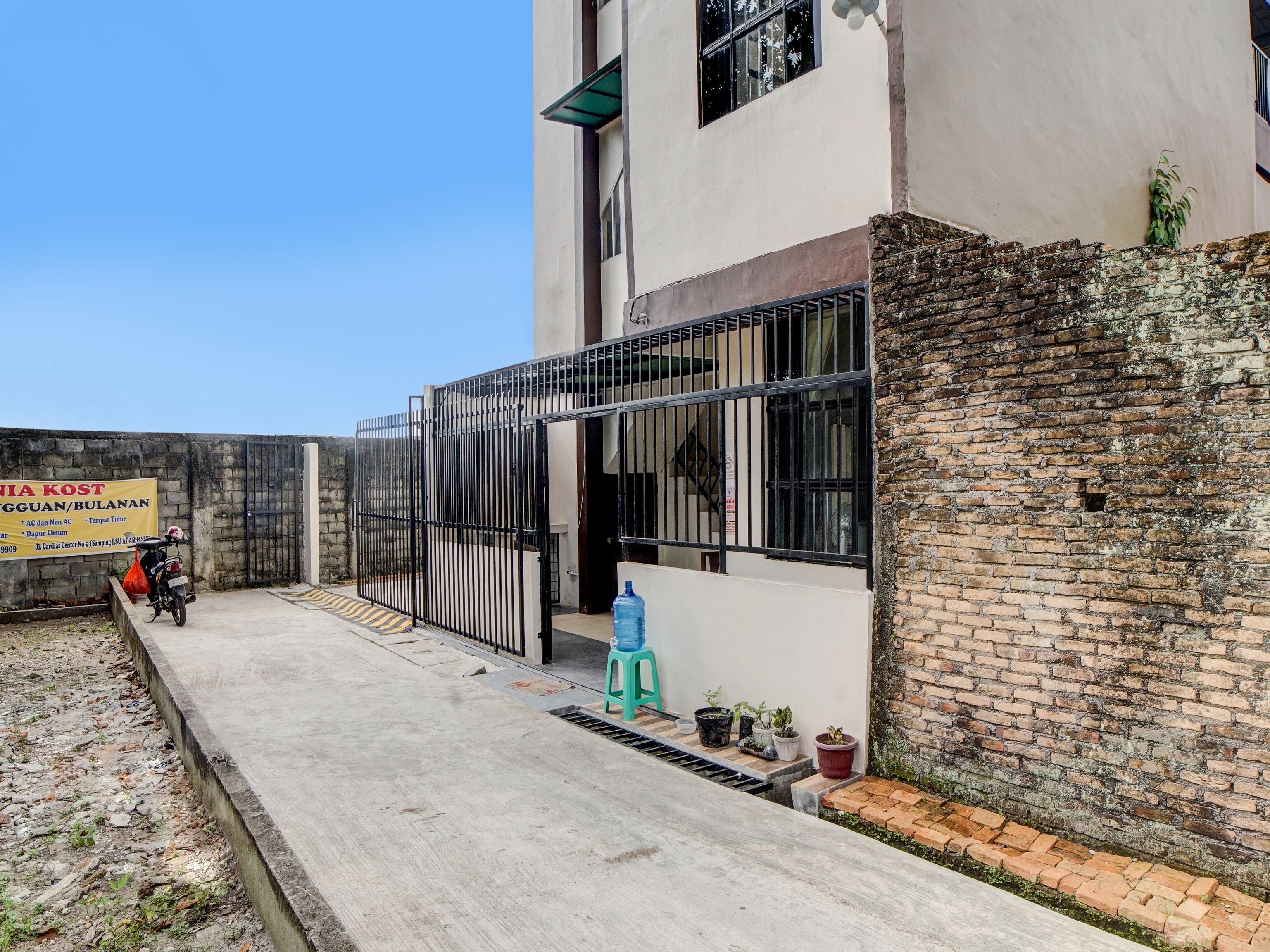 Vania Guest House by OYO