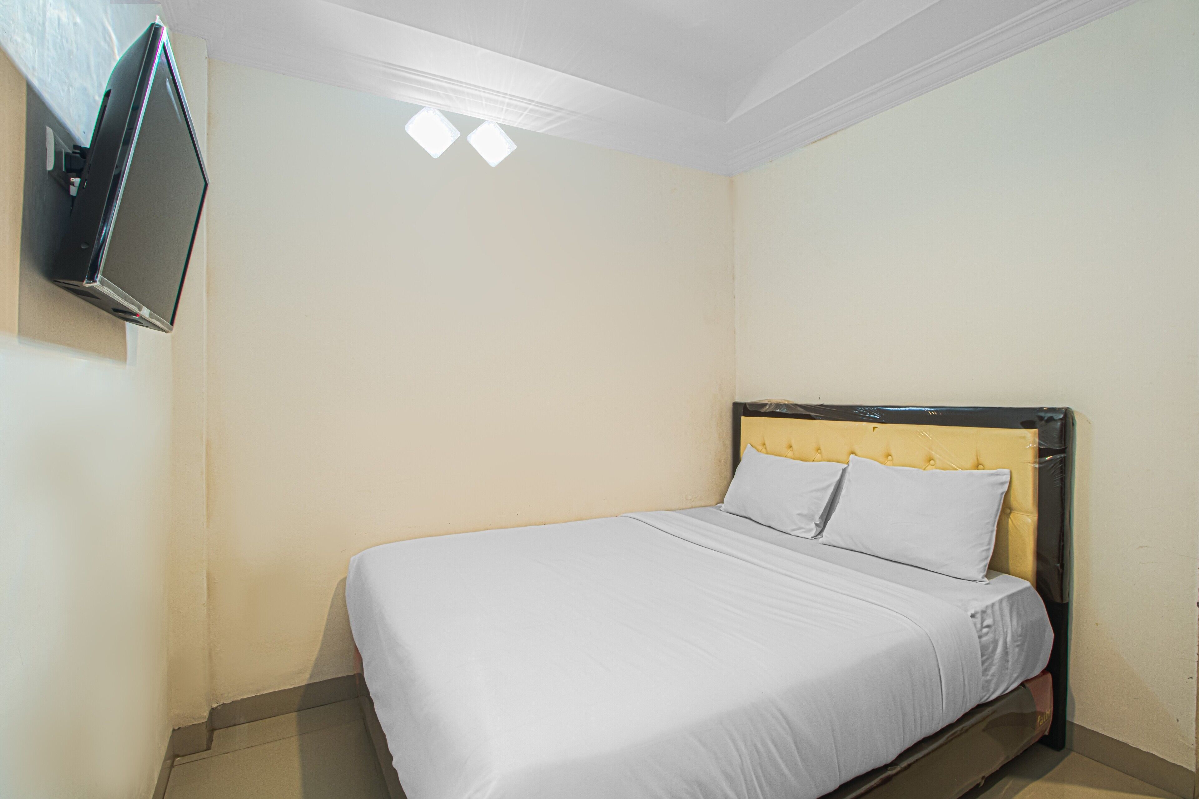 Vania Residence