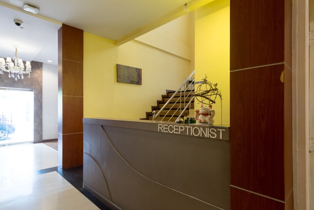 Wisma Sudirman By OYO Rooms