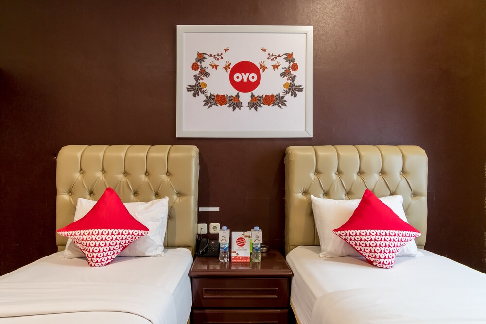 Wisma Sudirman By OYO Rooms
