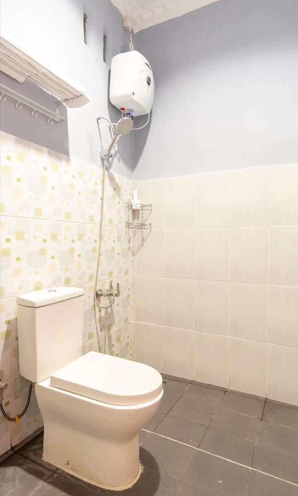 Yvel Homestay by OYO Rooms