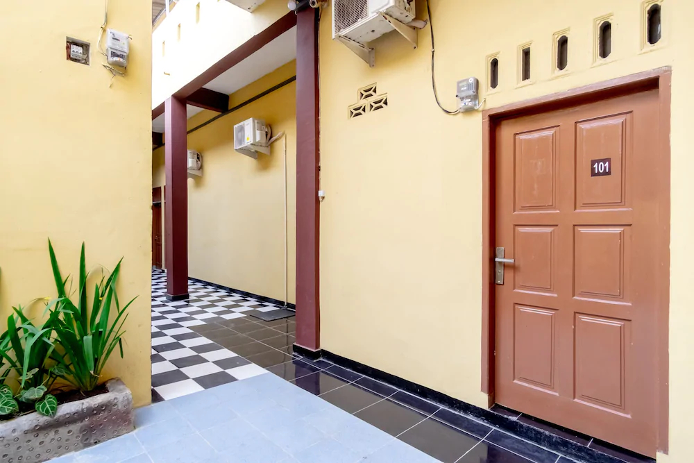 Yvel Homestay by OYO Rooms