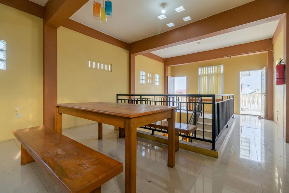 Zaya Kost by RedDoorz