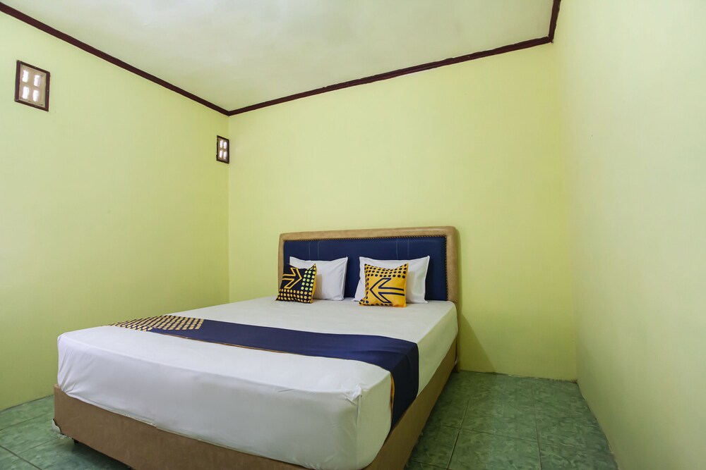 Hotel Permata by OYO Rooms