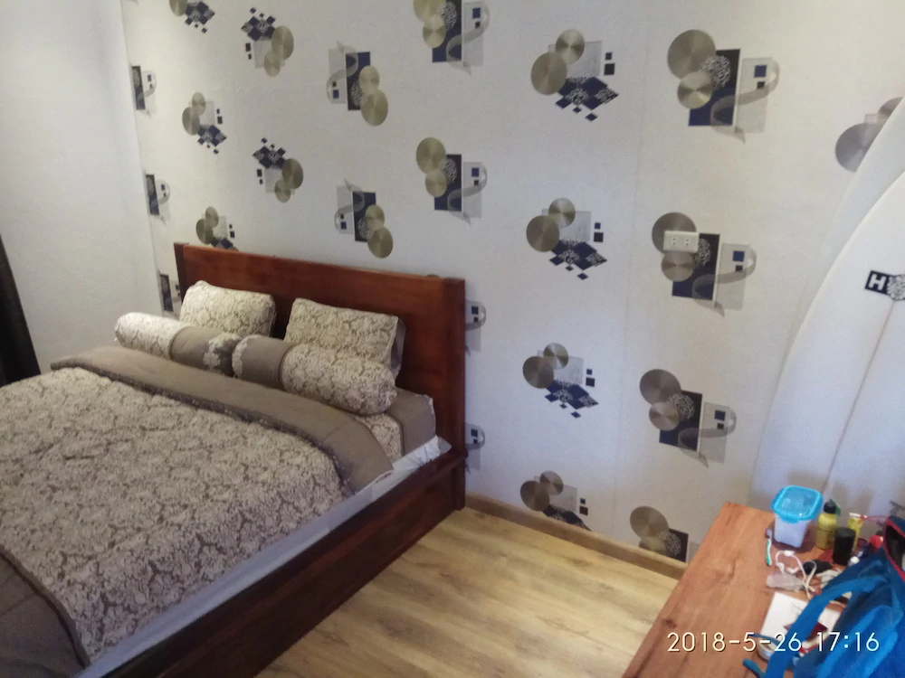 Oseda Nias Surf House