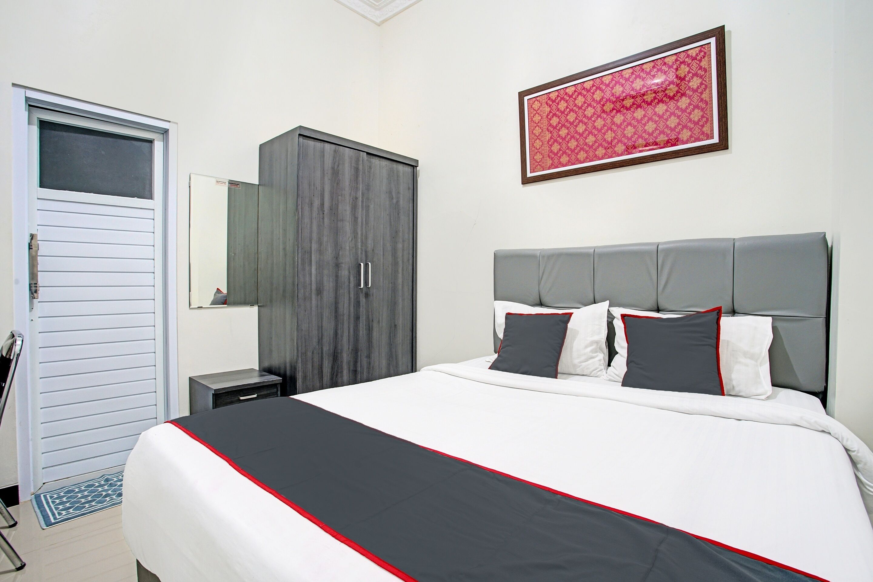 Capital O 92417 Sawahan Residence Syariah