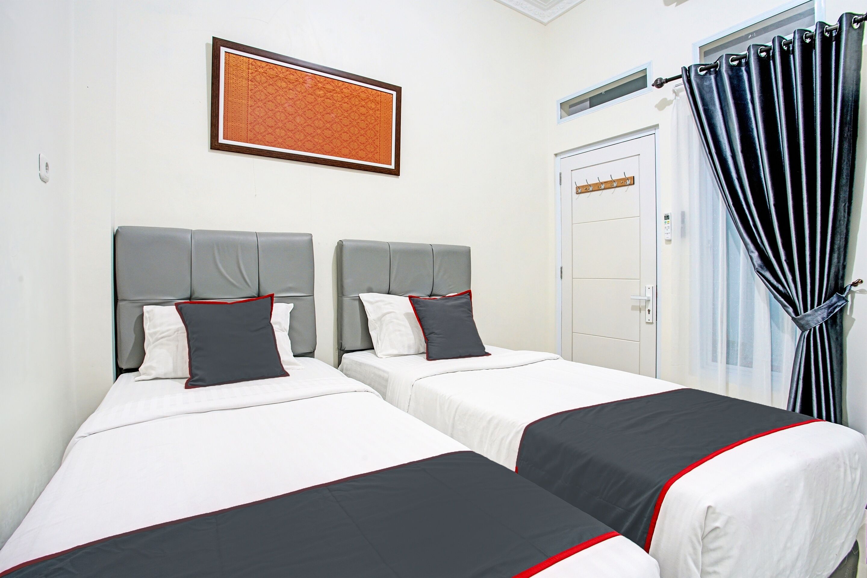 Capital O 92417 Sawahan Residence Syariah