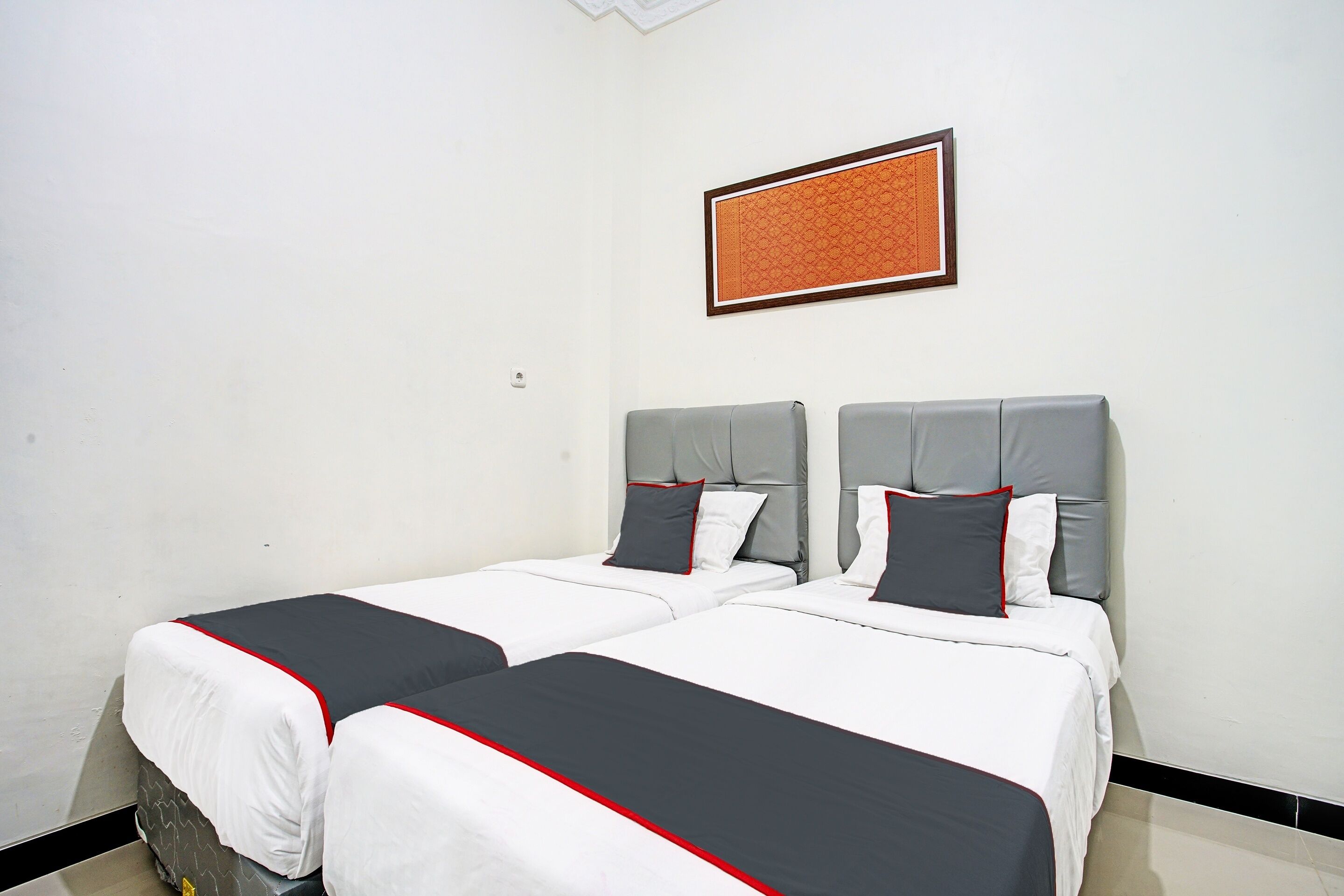 Capital O 92417 Sawahan Residence Syariah