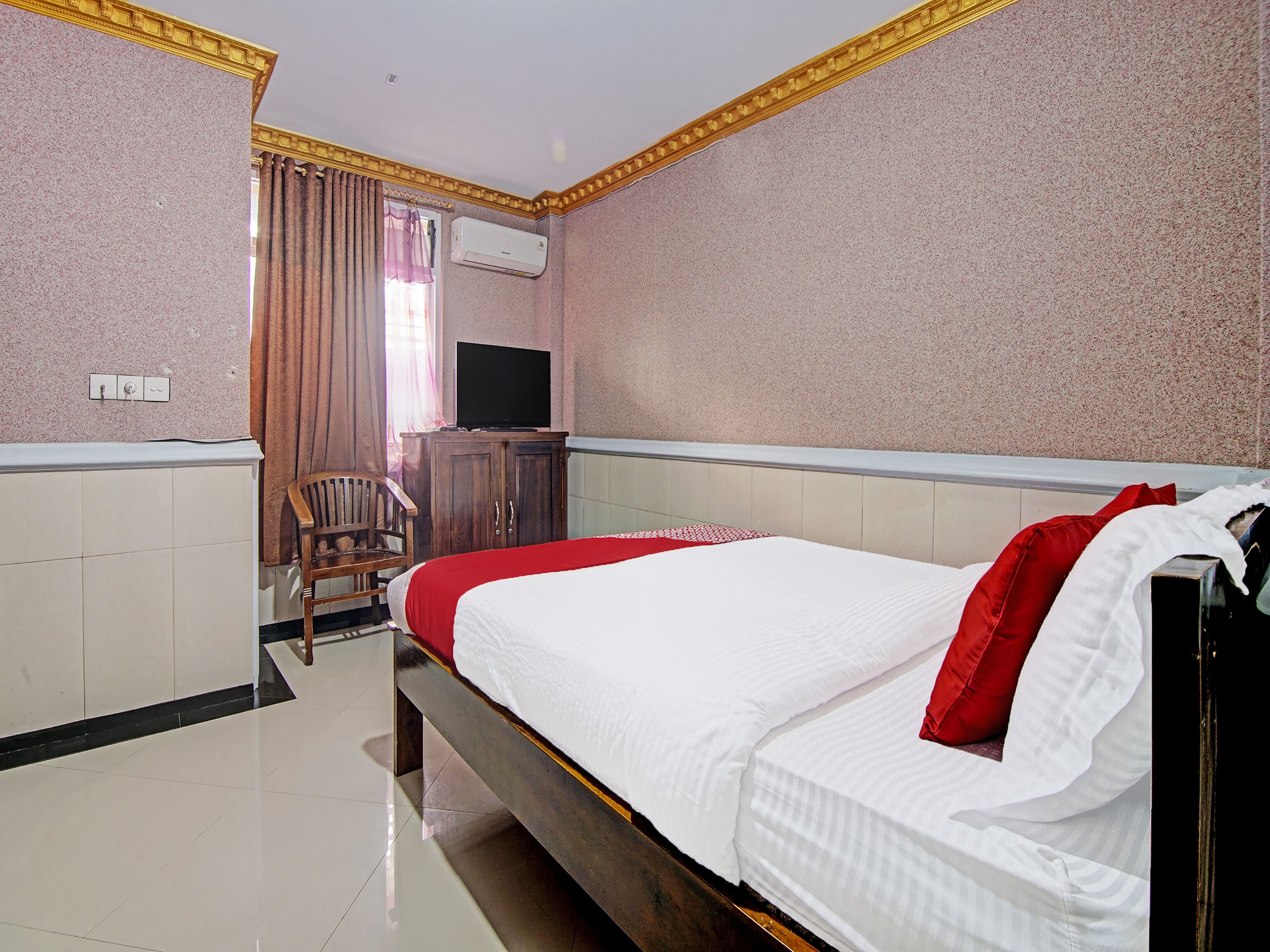 Hotel O Padang City Center Near Gunung Padang