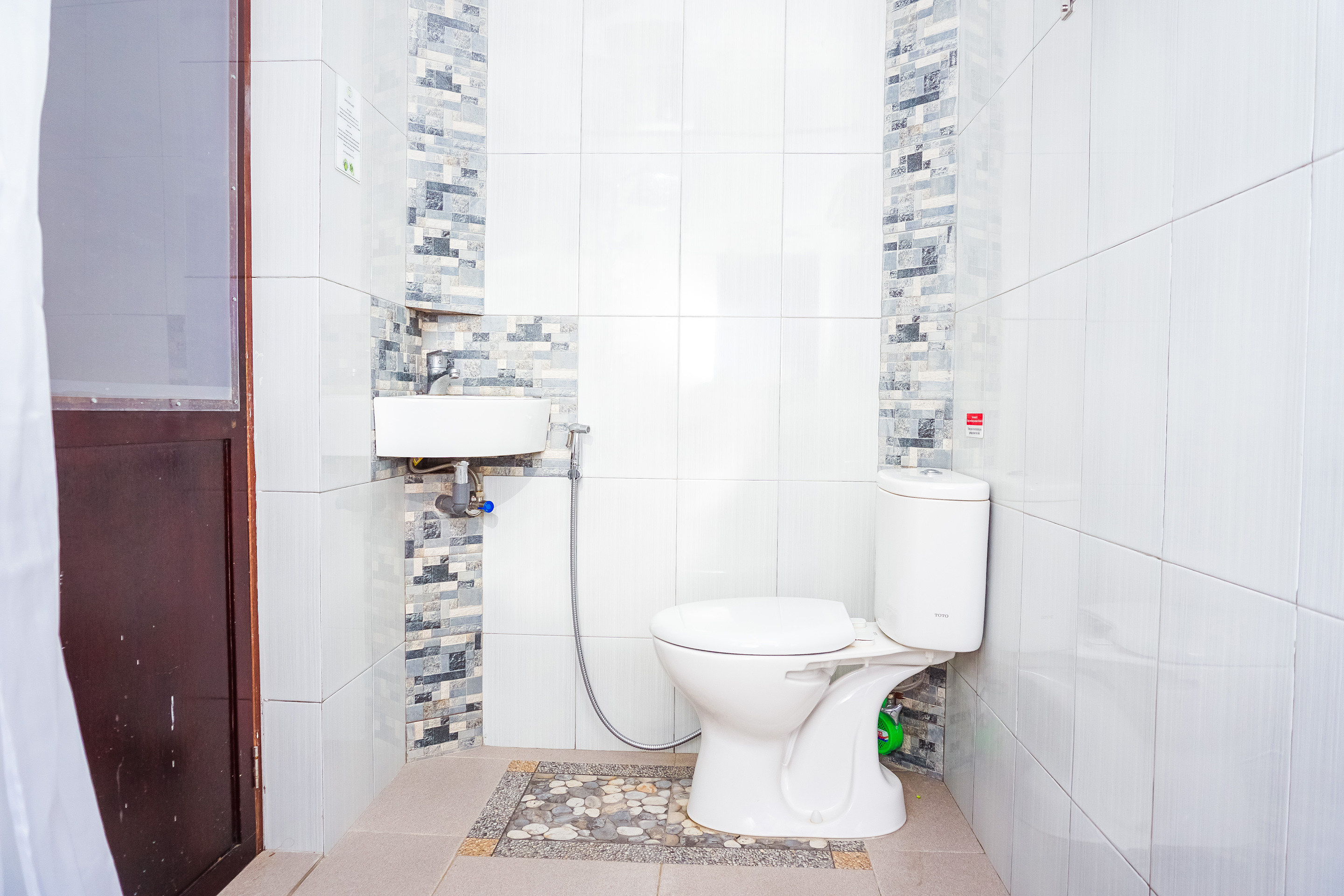 Guesthouse Syariah Nelvi