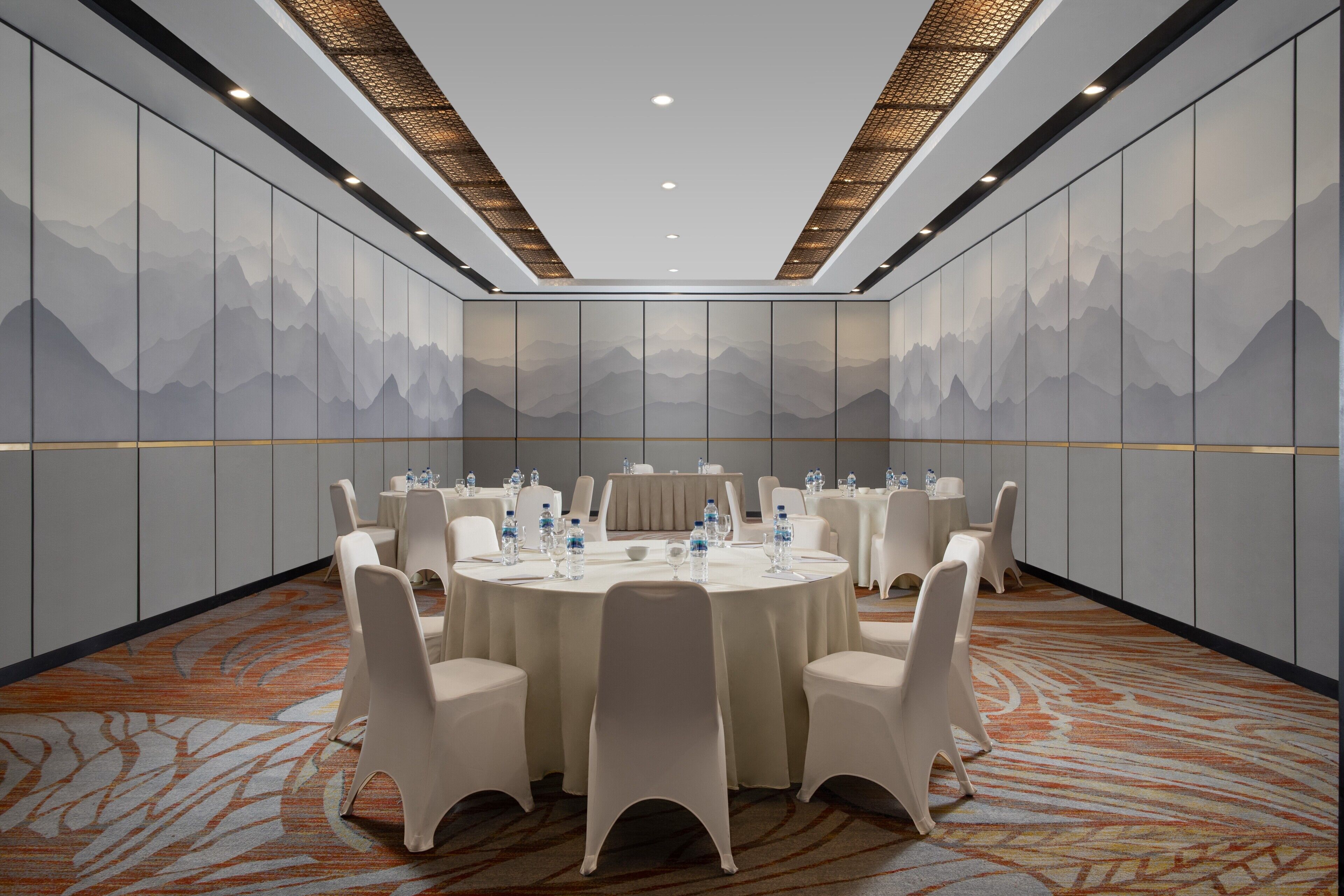 Hotel Santika Premiere Padang