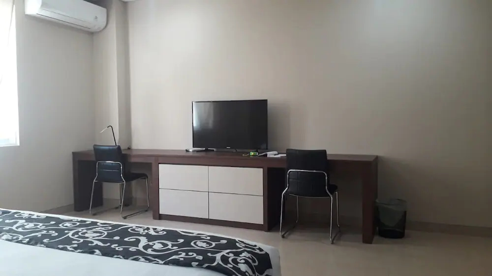 K2 Wisma by OYO Rooms