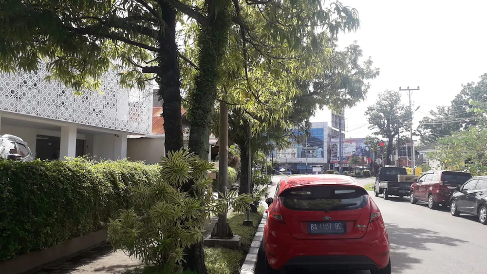 K2 Wisma by OYO Rooms
