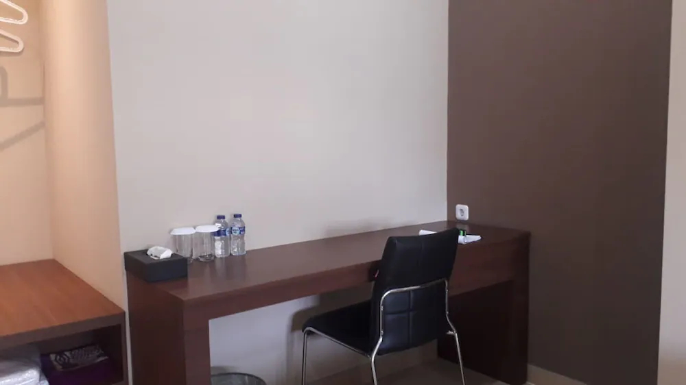 K2 Wisma by OYO Rooms