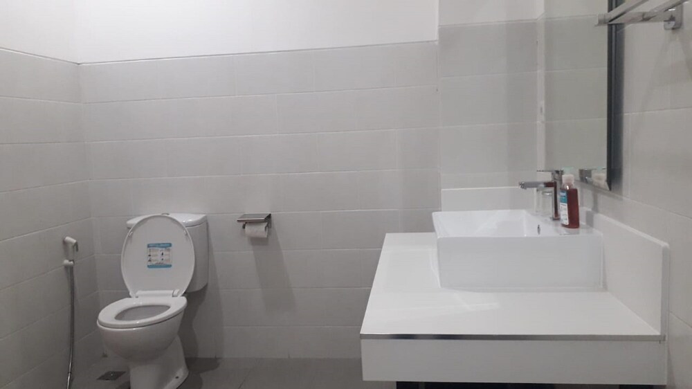 K2 Wisma by OYO Rooms