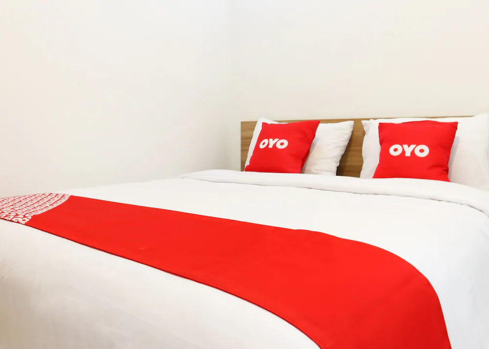 Monalisa Residence And Cafe by OYO Rooms