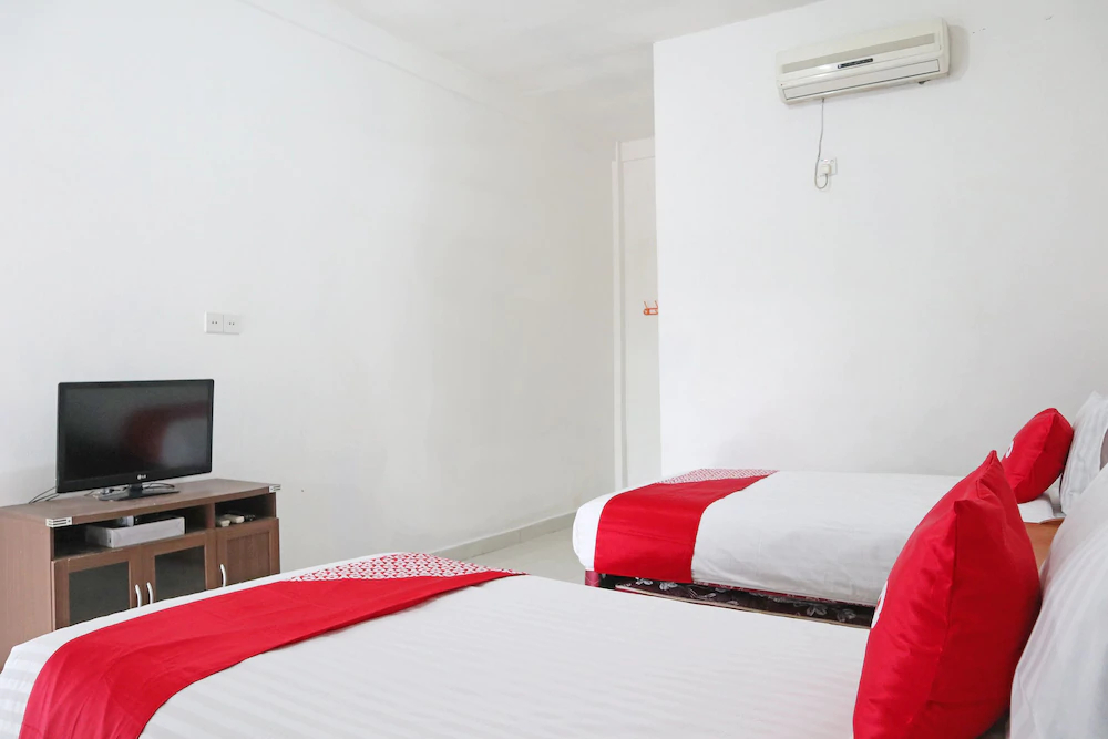 OYO 1538 Pesona Beach Travelodge