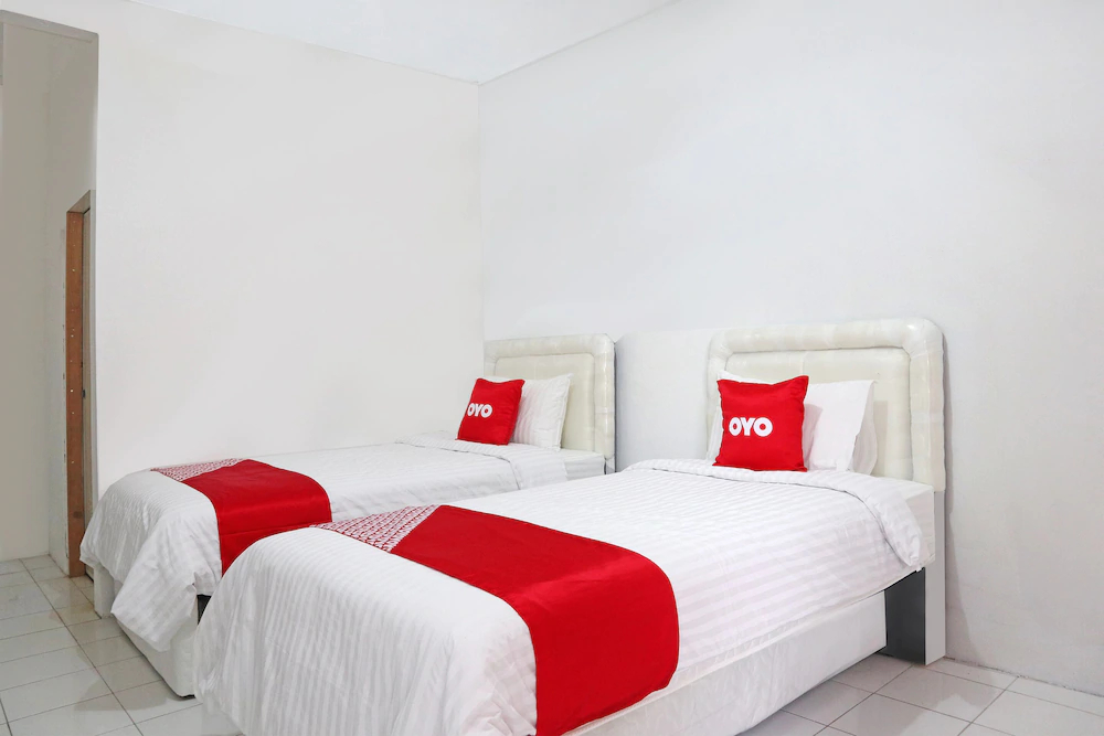 OYO 1538 Pesona Beach Travelodge