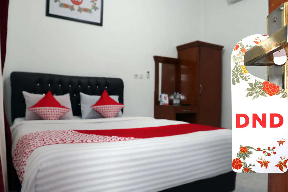 Penginapan Eby by OYO Rooms