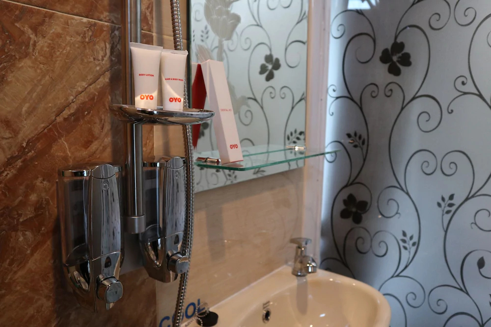 Penginapan Three Joye By RedDoorz