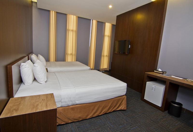 Plan B Hotel