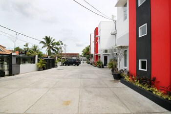 Polamas Residence Padang by Airy Rooms