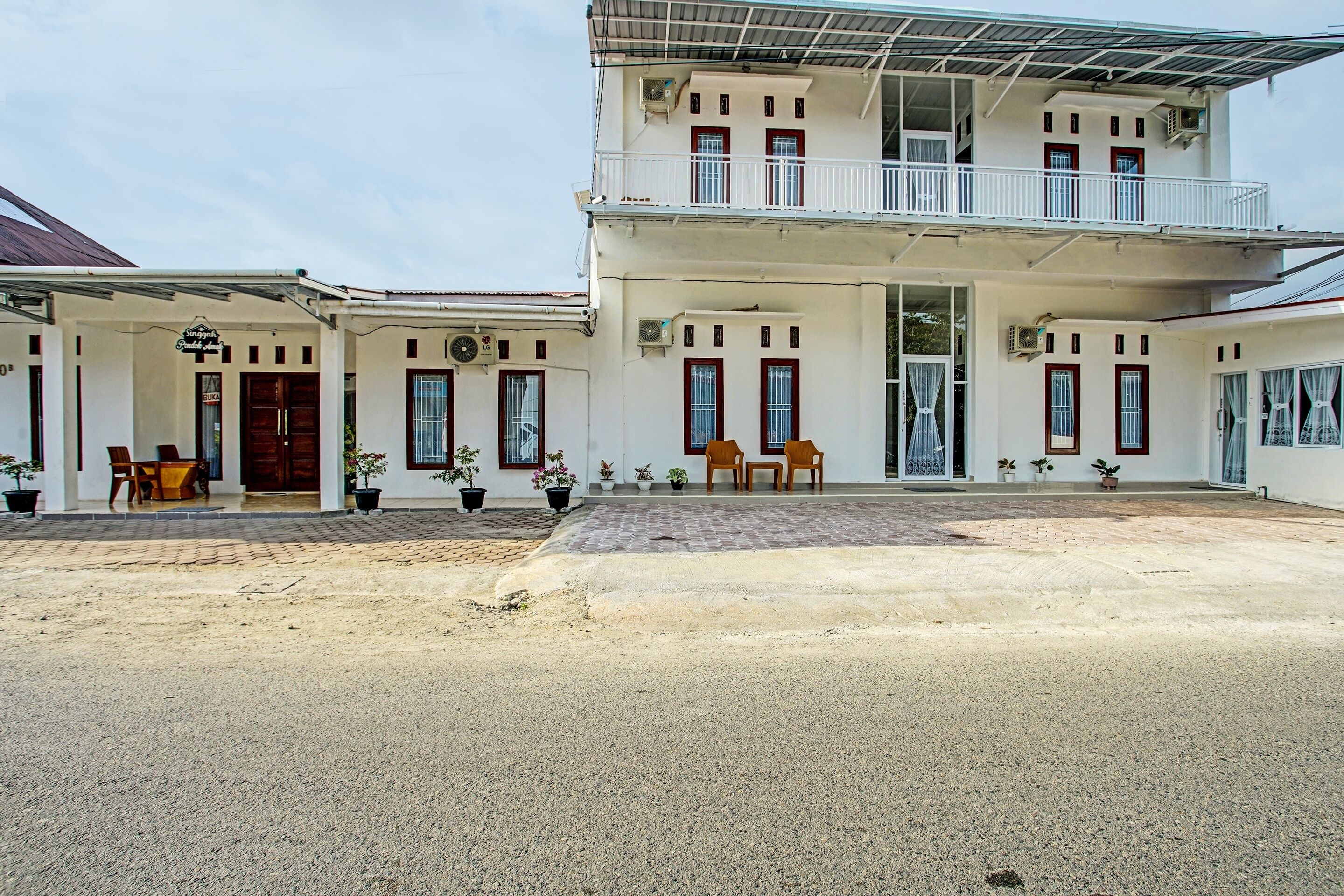 Pondok Amak Syariah By OYO